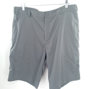 Nike Golf Dri-Fit Shorts size 38